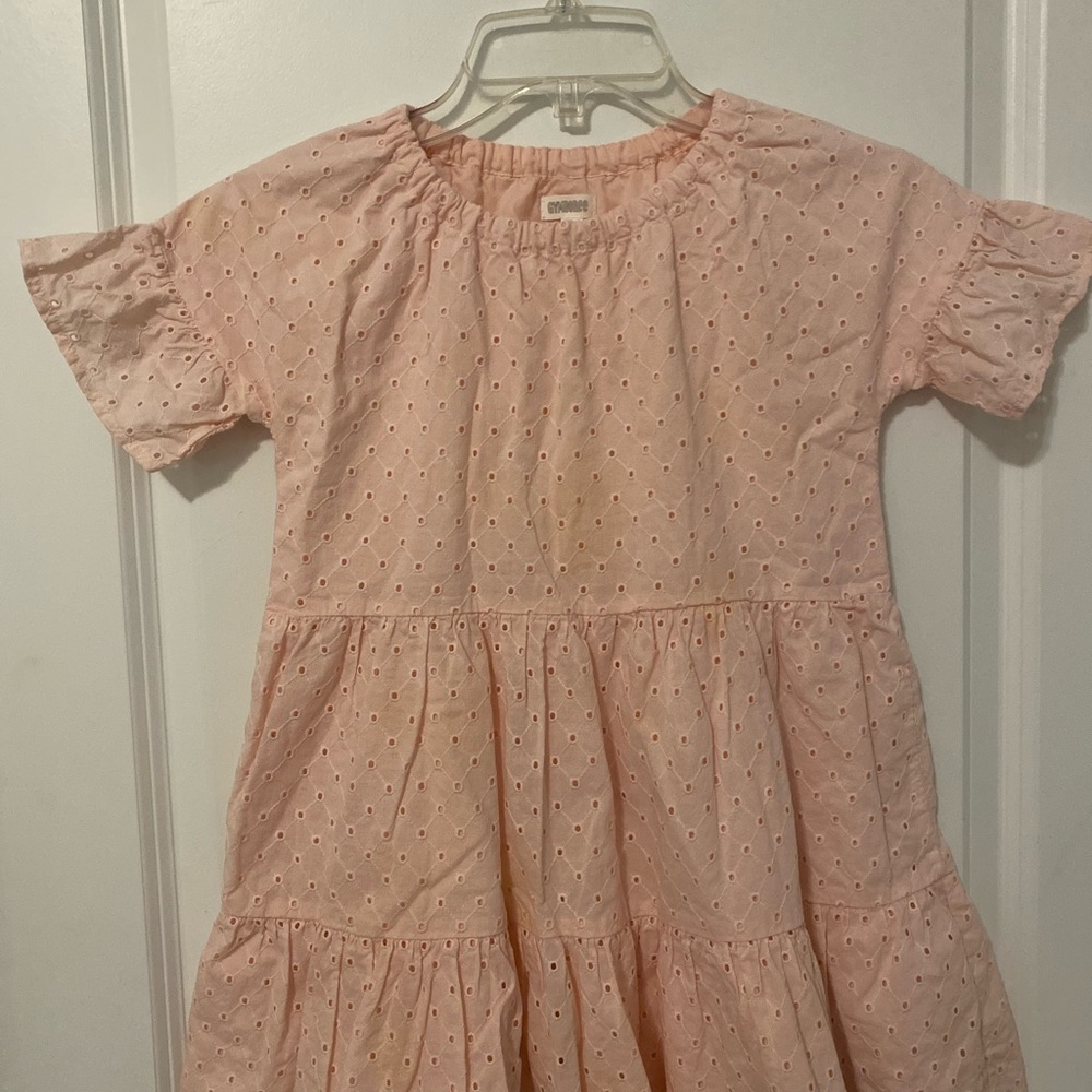 Girls light pink dress